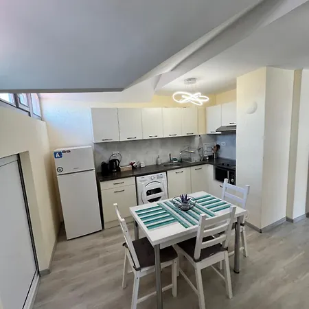 Happy Lazur Appartement Burgas