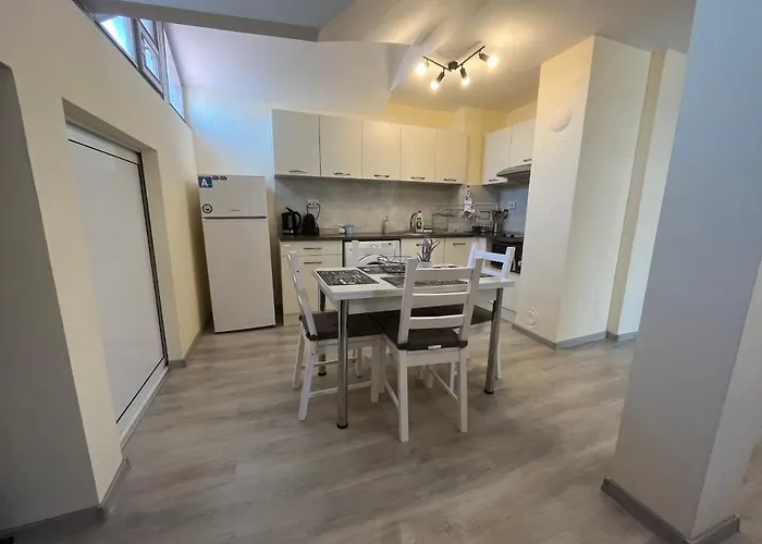 Happy Lazur Apartment *